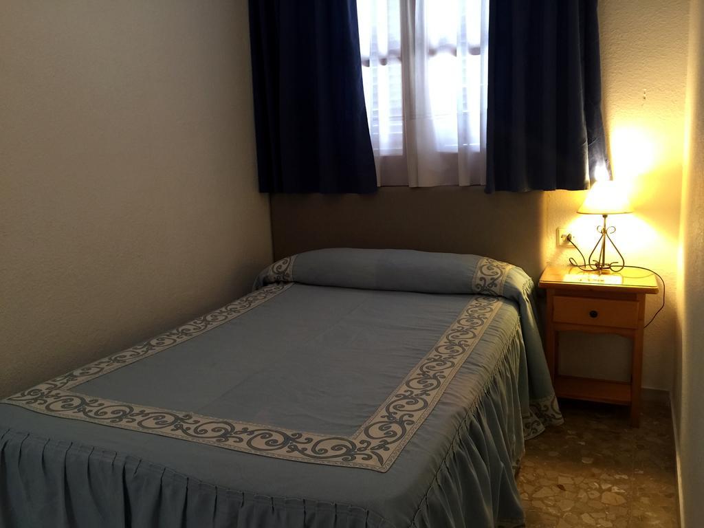 Hostal Juan De Austria II Aguadulce (Almeria) Quarto foto