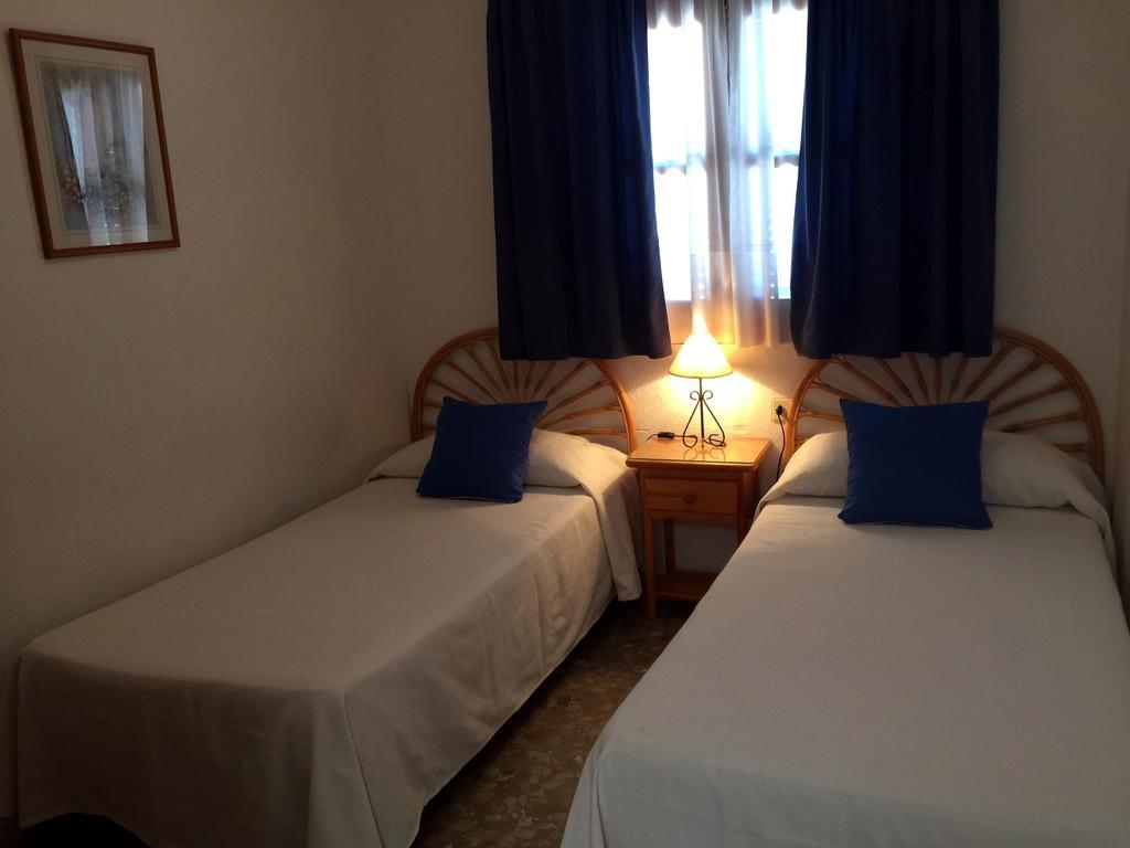 Hostal Juan De Austria II Aguadulce (Almeria) Quarto foto