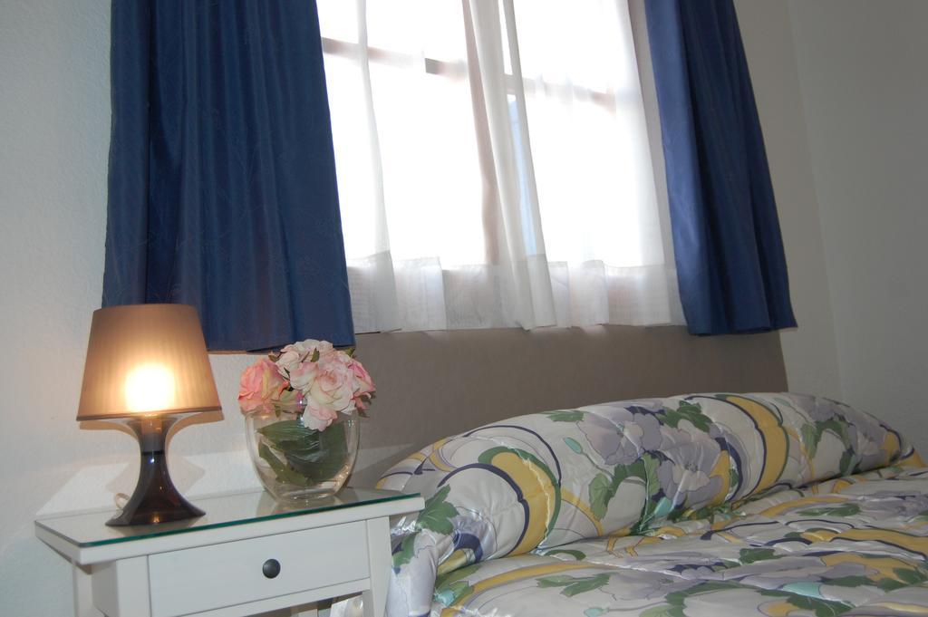 Hostal Juan De Austria II Aguadulce (Almeria) Quarto foto